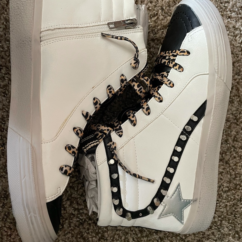 Women’s high top sneakers